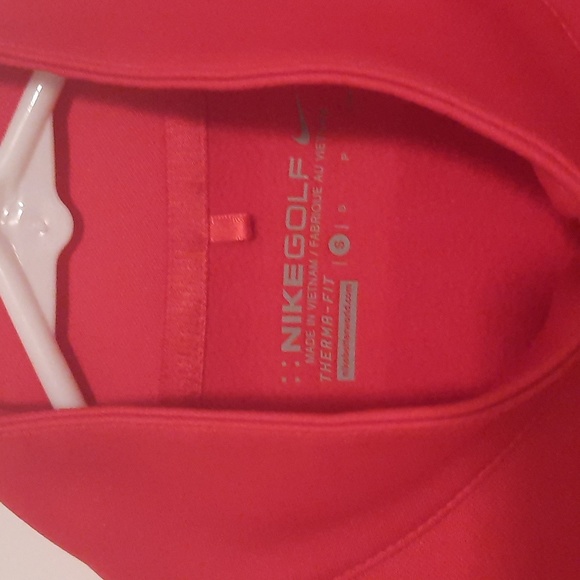 NikeGolf Woman's 1/4 Zip Pullover Red Size S - Picture 2 of 10